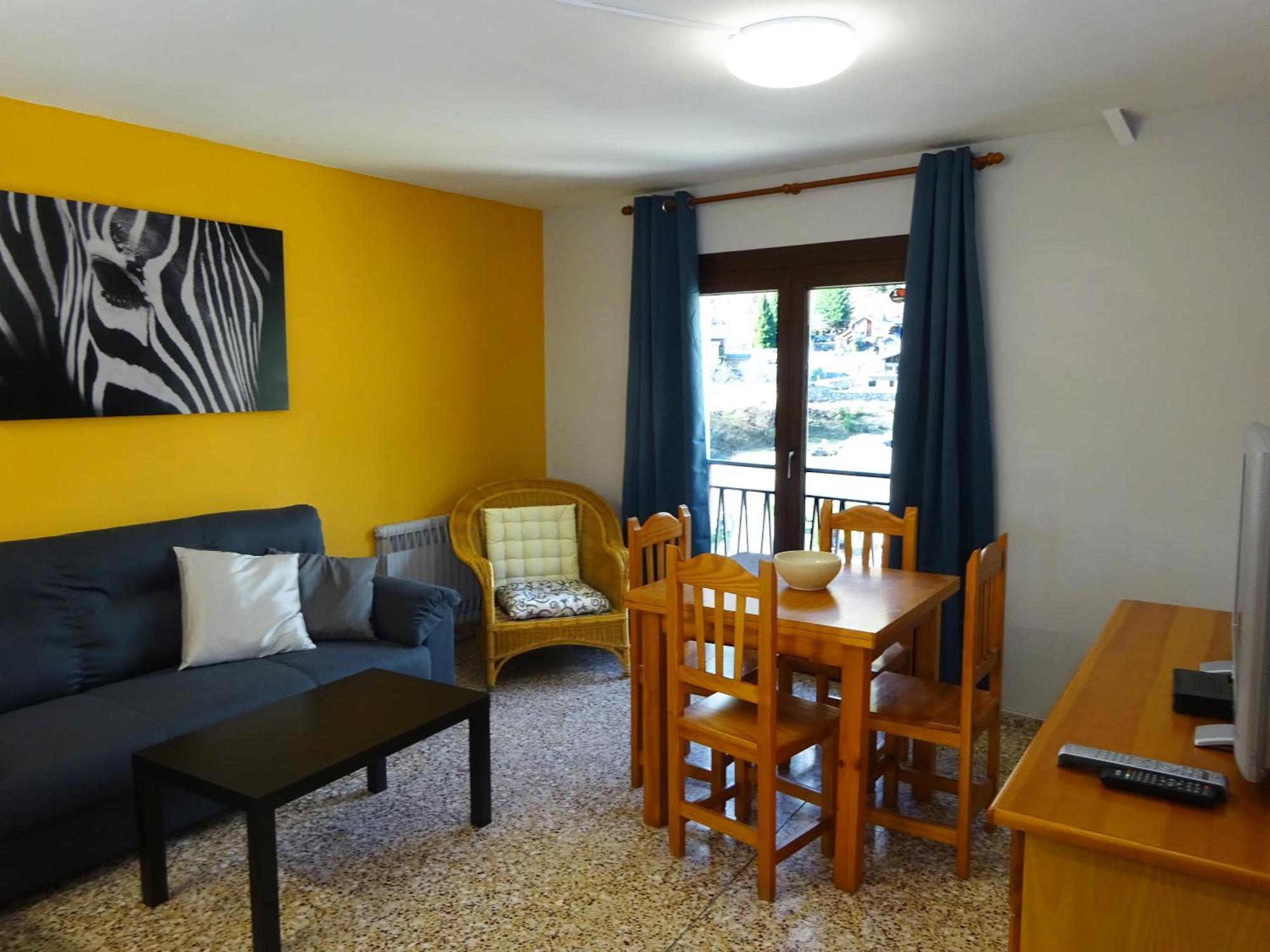 Apartamentos Arinsal 3000 Екстериор снимка